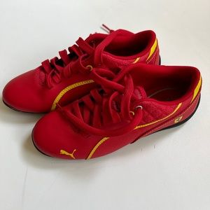 Puma Ferrari kid shoes